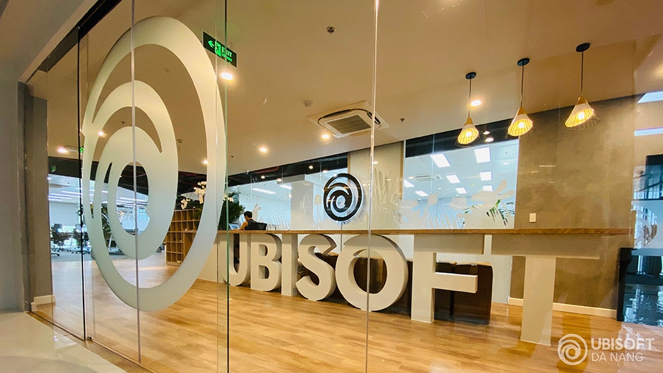 [UN] [News] Ubisoft Da Nang Studio Opens Its Doors - UBISOFT DA NANG WELCOME DESK