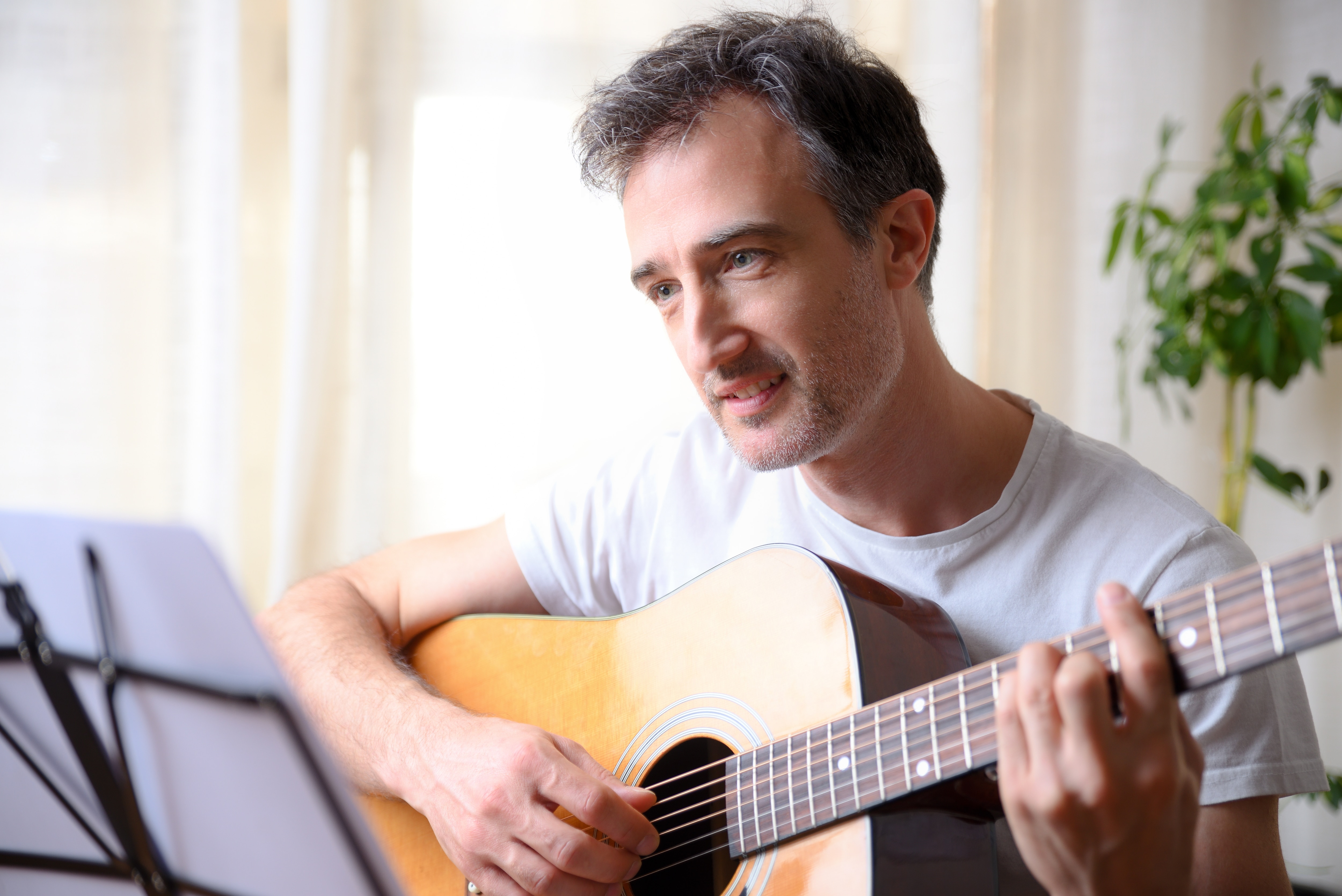 [RS+] How Much Do Guitar Lessons Cost? SEO ARTICLE - What is the average cost of guitar lessons?